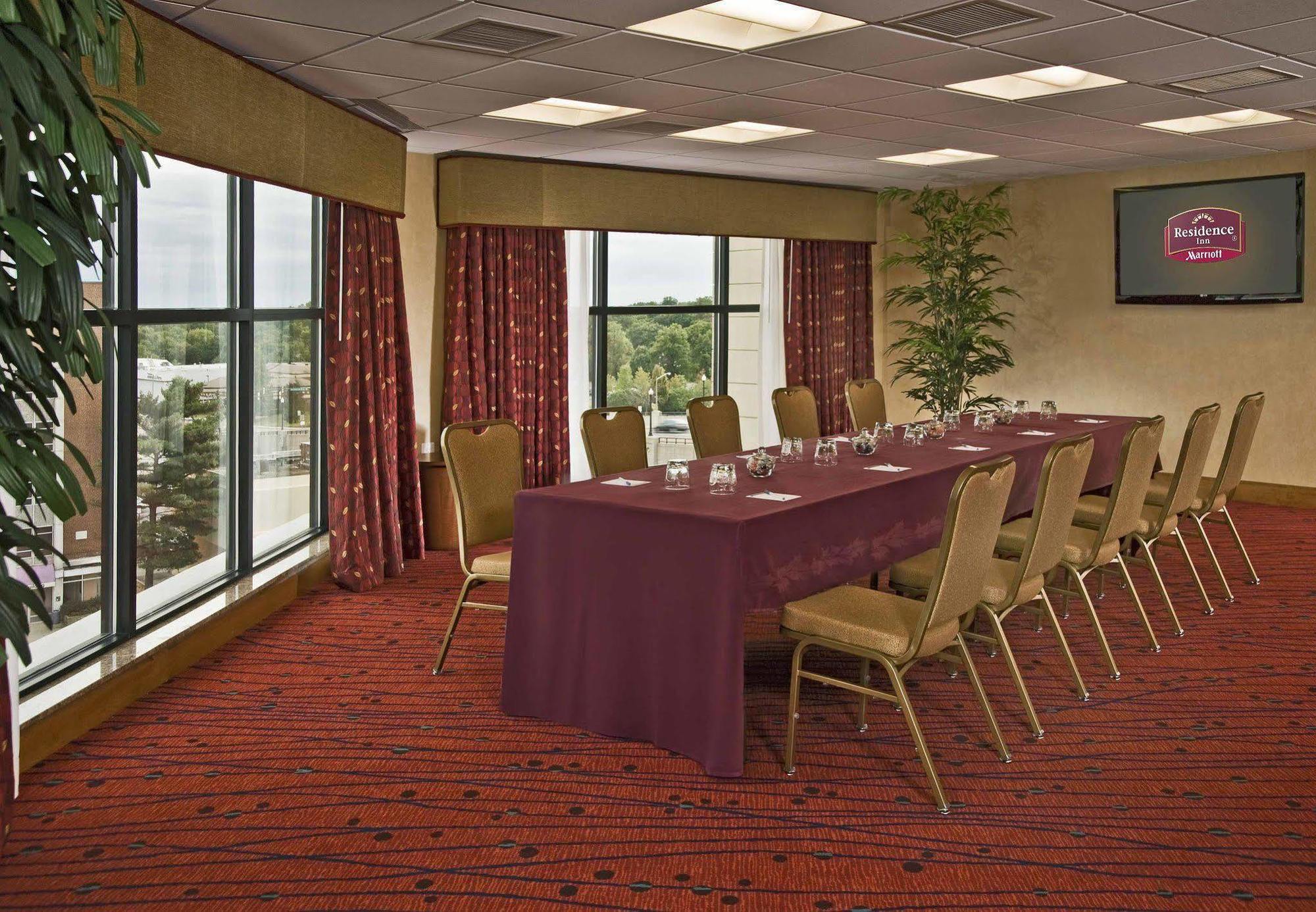 Residence Inn By Marriott Springfield Old Keene Mill Exteriör bild
