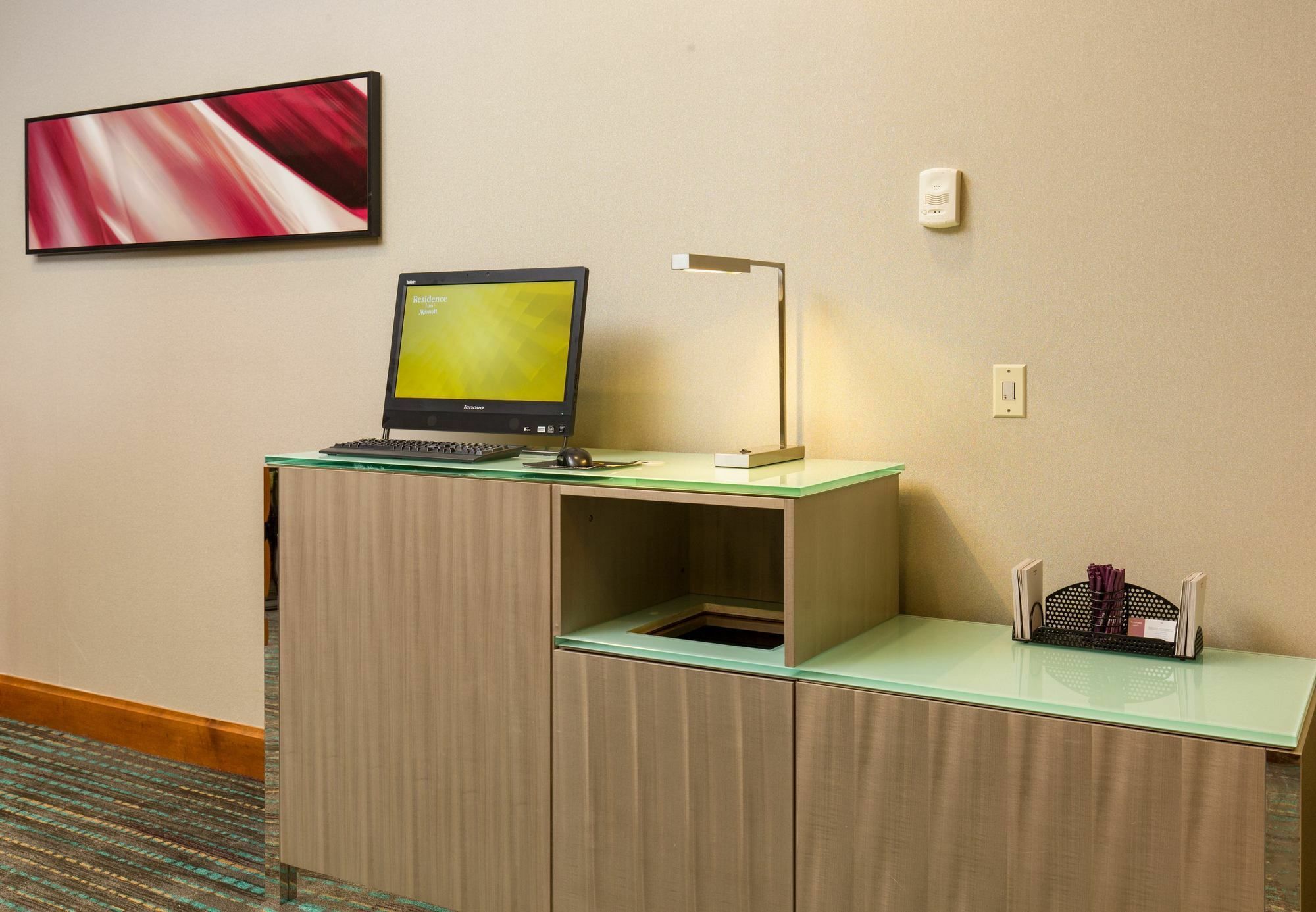 Residence Inn By Marriott Springfield Old Keene Mill Exteriör bild