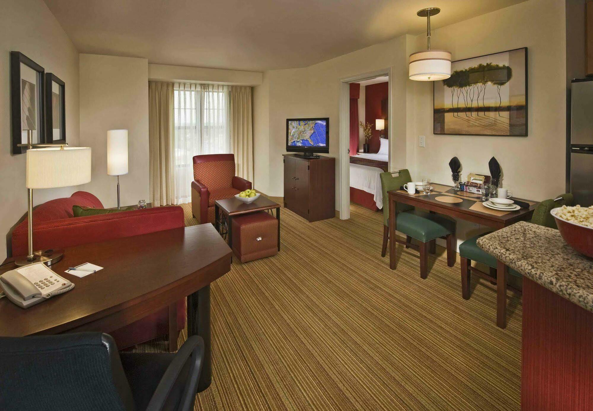 Residence Inn By Marriott Springfield Old Keene Mill Rum bild